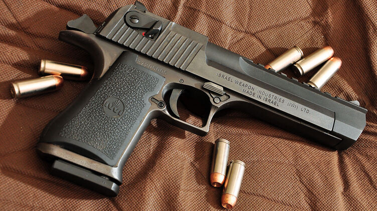 МВД выступает против легализации владения пистолетами